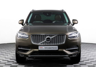 Подержанный автомобиль Volvo XC90 2018 года (2 фото)