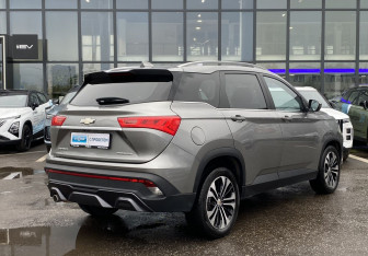 Подержанный автомобиль Chevrolet Captiva 2022 года (6 фото)