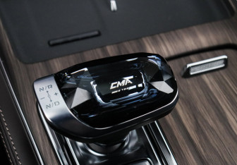 Подержанный автомобиль Geely Monjaro 2026 года (22 фото)