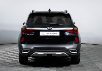 Подержанный автомобиль Kia Seltos 2020 года (6 фото)