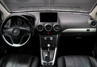 Подержанный автомобиль Opel Antara 2013 года (11 фото)
