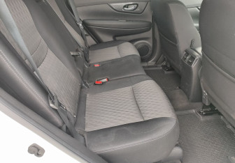 Подержанный автомобиль Nissan X-Trail 2020 года (9 фото)