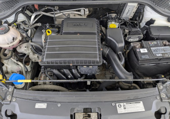 Подержанный автомобиль Skoda Rapid Liftback 2020 года (11 фото)