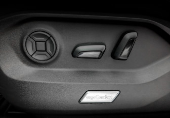 Подержанный автомобиль Volkswagen Touareg 2018 года (21 фото)