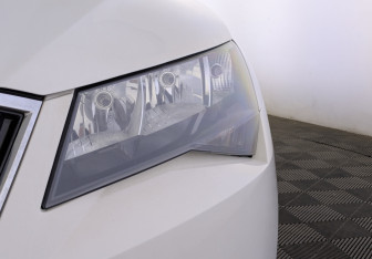 Подержанный автомобиль Skoda Superb Liftback 2016 года (11 фото)