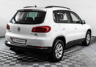 Подержанный автомобиль Volkswagen Tiguan 2012 года (5 фото)