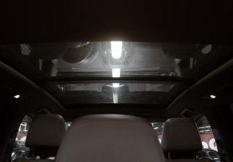 Подержанный автомобиль Porsche Cayenne 2013 года (20 фото)