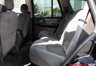 Подержанный автомобиль Chevrolet TrailBlazer 2007 года (8 фото)