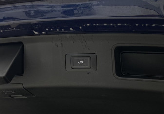 Подержанный автомобиль AITO M5 2023 года (11 фото)