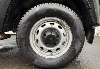 Подержанный автомобиль УАЗ Patriot 2011 года (9 фото)