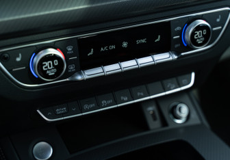 Новый Audi Q5 2024 (42 фото)