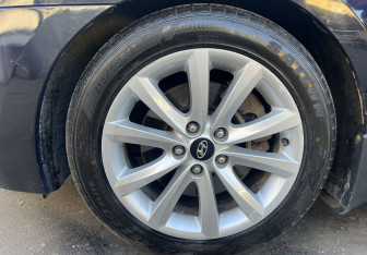 Подержанный автомобиль Hyundai i40 Sedan 2012 года (9 фото)