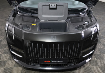 Подержанный автомобиль Zeekr 009 2023 года (9 фото)