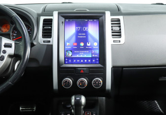 Подержанный автомобиль Nissan X-Trail 2008 года (14 фото)