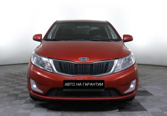 Подержанный автомобиль Kia Rio Sedan 2012 года (2 фото)