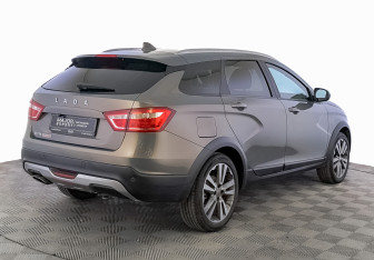 Подержанный автомобиль LADA (ВАЗ) Vesta Wagon 2021 года (5 фото)