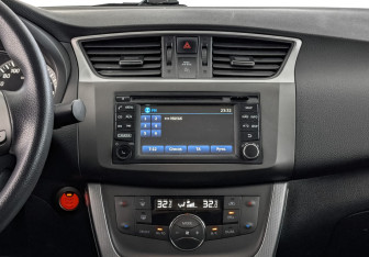 Подержанный автомобиль Nissan Sentra Sedan 2014 года (17 фото)