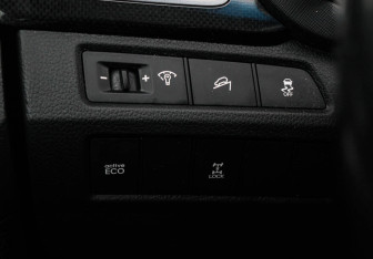Подержанный автомобиль Hyundai Santa Fe 2012 года (14 фото)