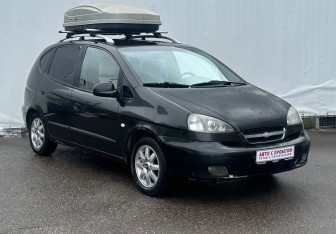 Подержанный автомобиль Chevrolet Rezzo 2007 года (3 фото)