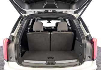 Новый Cadillac XT6 2023 (8 фото)