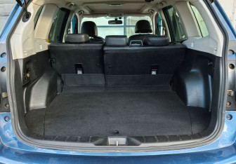 Подержанный автомобиль Subaru Forester Suv 2013 года (10 фото)
