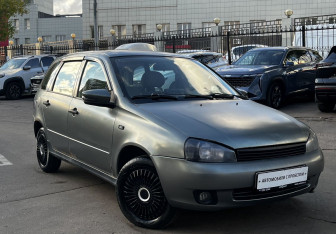 Подержанный автомобиль LADA (ВАЗ) Kalina Hatchback 2010 года (3 фото)