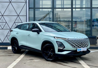 Подержанный автомобиль Omoda C5 2023 года (3 фото)
