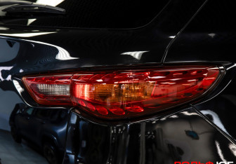 Подержанный автомобиль Infiniti FX 2009 года (24 фото)