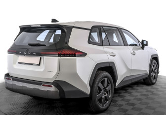 Новый Toyota RAV4 2025 (2 фото)