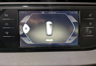 Подержанный автомобиль Citroen C4 Picasso 2014 года (28 фото)