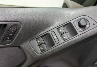 Подержанный автомобиль Volkswagen Tiguan 2014 года (12 фото)