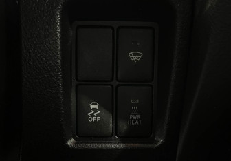 Подержанный автомобиль Toyota Land Cruiser Prado 2017 года (16 фото)