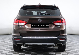 Подержанный автомобиль DongFeng AX7 2019 года (4 фото)
