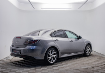 Подержанный автомобиль Mazda 6 Sedan 2010 года (5 фото)