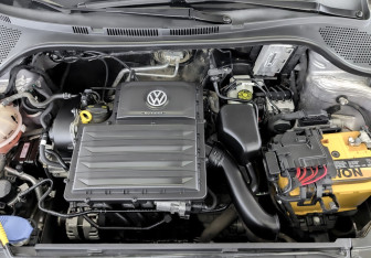 Подержанный автомобиль Jetta VA3 2022 года (9 фото)