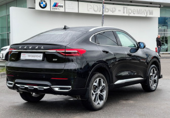 Подержанный автомобиль Haval F7x 2021 года (5 фото)