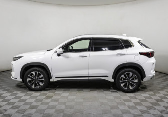 Подержанный автомобиль Exeed LX 2024 года (8 фото)