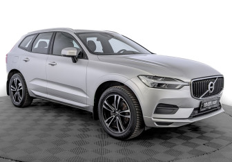 Подержанный автомобиль Volvo XC60 2019 года (3 фото)