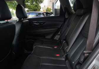 Подержанный автомобиль Nissan X-Trail 2019 года (8 фото)