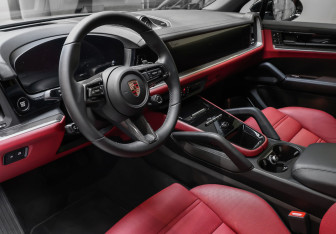 Новый Porsche Cayenne 2025 (2 фото)