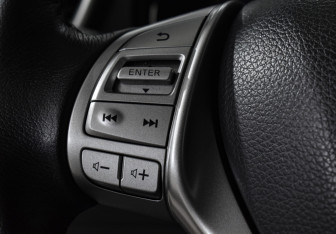 Подержанный автомобиль Nissan X-Trail 2018 года (25 фото)