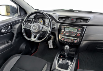 Подержанный автомобиль Nissan Qashqai 2020 года (28 фото)