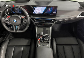 Подержанный автомобиль BMW M4 Convertible 2024 года (11 фото)