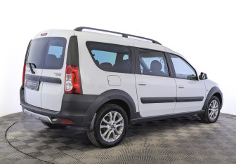 Подержанный автомобиль LADA (ВАЗ) Largus Wagon 2020 года (5 фото)