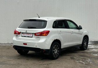 Подержанный автомобиль Mitsubishi ASX 2014 года (5 фото)