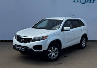 Подержанный автомобиль Kia Sorento 2012 года (1 фото)