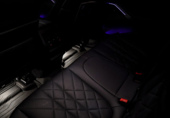 Подержанный автомобиль BMW X6 2023 года (17 фото)