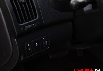 Подержанный автомобиль Hyundai i30 Hatchback 2011 года (14 фото)
