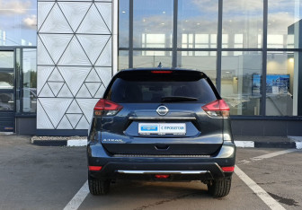 Подержанный автомобиль Nissan X-Trail 2019 года (6 фото)