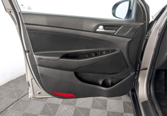 Подержанный автомобиль Hyundai Tucson 2018 года (19 фото)